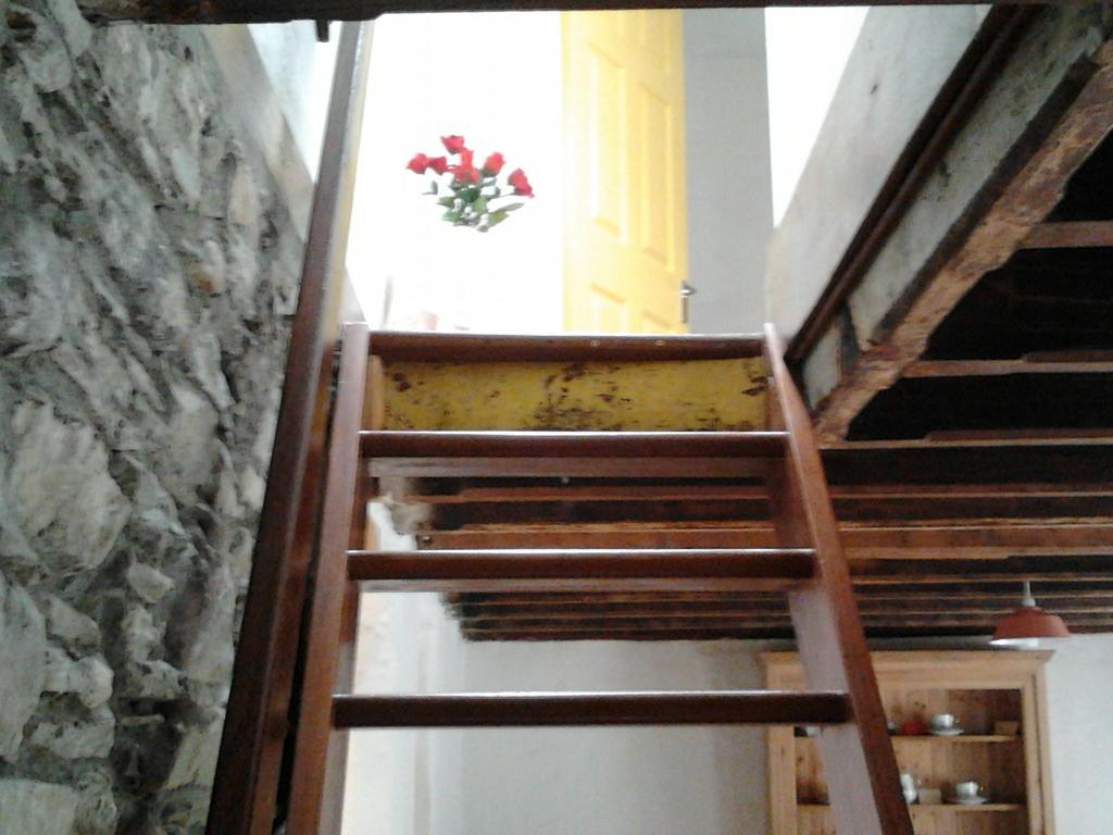 Westland Traditional Cottage Dated 1700'S Ardea Zimmer foto